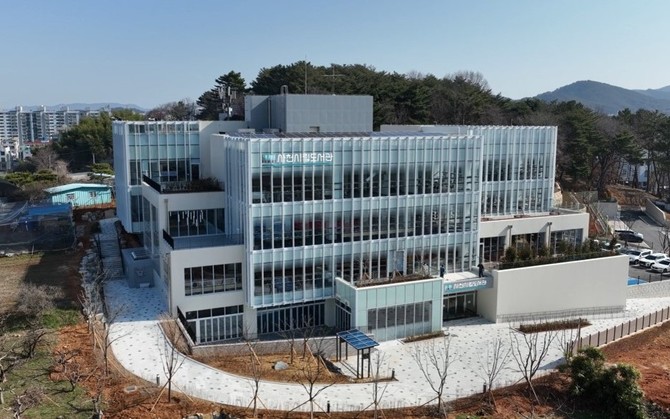 사천시립도서관 6개월 만 방문객 10만명 돌파. ⓒ 프라임경제