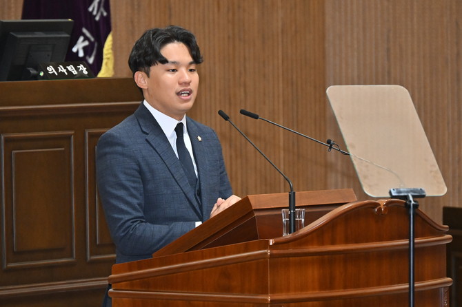 최지원 진주시의원이 외국인 지원센터 설립·운영예산 부족을 지적하고 있다. ⓒ 프라임경제