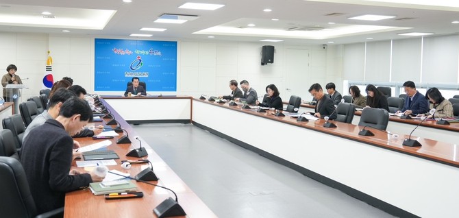 지난 10일 대전에서 발생한 초등학생 사망사건과 관련해 긴급회의를 열고 학교 및 교육기관의 안전 대책을 점검했다. ⓒ 충남교육청