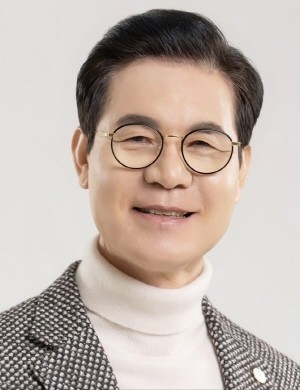 김상권 전 경남교육청 교육국장. ⓒ 프라임경제