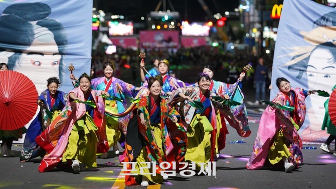 천안흥타령춤축제가 25일 제13회 대한민국축제콘텐츠대상에서 대상을 수상했다(지난해 천안흥타령축제 장면). ⓒ 프라임경제
