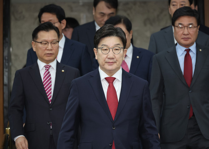 11일 권성동 국민의힘 원내대표는 국회에서 열린 원내대책회의에서 "제3차 국정협의회가 민주당의 발목 잡기로 인해 성과를 내지 못했다"며 "대단히 유감"이라고 말했다. ⓒ 연합뉴스