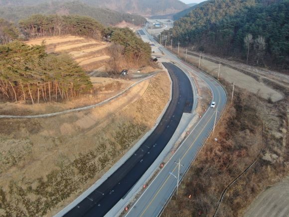 평해읍에서 온정면을 연결하는 국도 88호선 도로. ⓒ 울진군