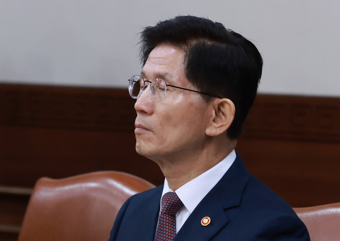 한덕수 전 국무총리의 출마가 현실이 되면서 지지층이 겹치는 김문수 국민의힘 대선 경선 후보에게도 이목이 쏠리고 있다. ⓒ 연합뉴스
