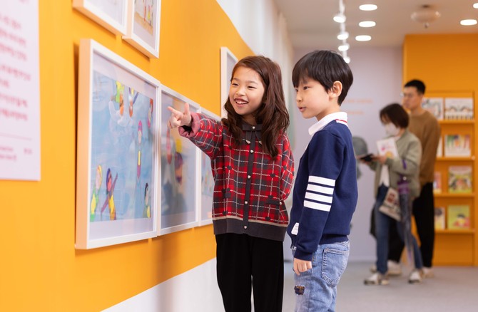 현대해상은 어린이 관람객을 위한 '115cm 눈높이'의 미술 전시회를 개최한다고 2일 밝혔다. ⓒ 현대해상