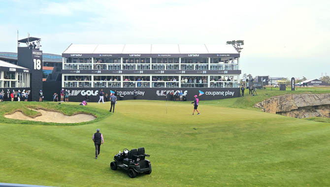 메이트모빌리티의 1인승 카트 'SINGLE AP'는 LIV GOLF의 경기 운영 효율성과 혁신성을 동시에 상징하는 기술 협업 사례로 주목받았다. ⓒ 메이트모빌리티