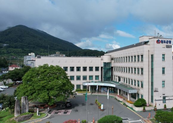 청도군청 전경. ⓒ 청도군