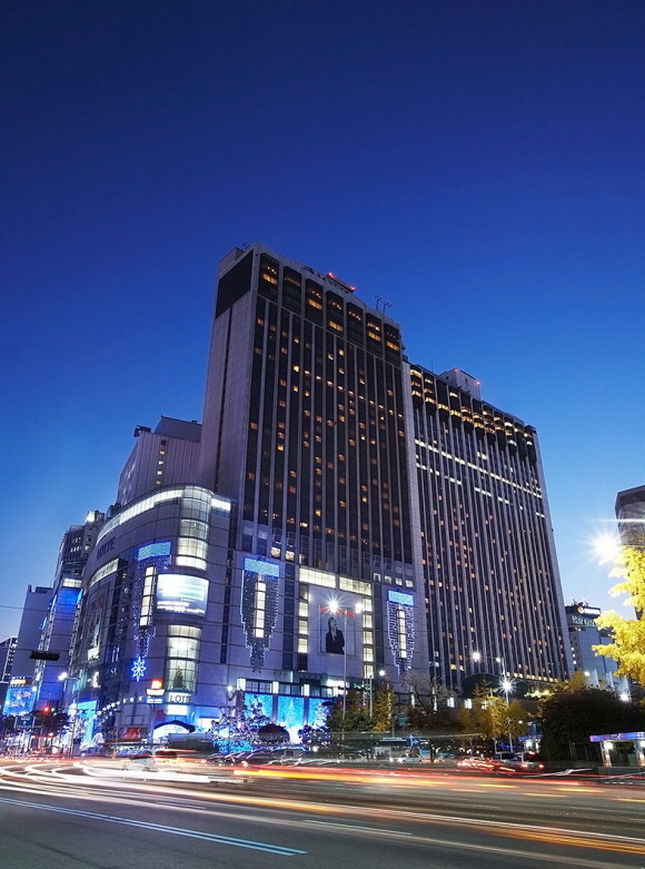 롯데면세점 명동본점 전경.© 롯데면세점