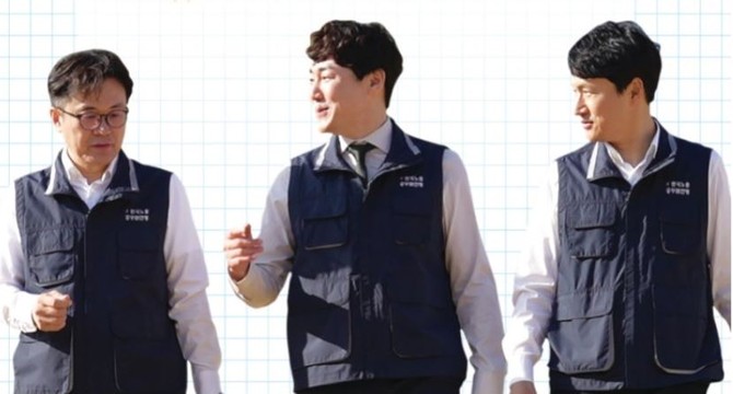 기호 1번 박성일, 이용민, 조현웅 후보. ⓒ선거 브로셔