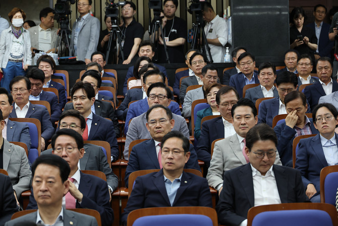 9일 국민의힘은 의원총회를 열고 당 개혁방안 등을 논의했다. ⓒ 연합뉴스
