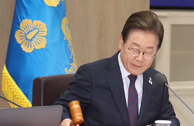 이재명 대통령은 지난 12일 3 특검법에 따른 특별검사 3명을 임명했다. ⓒ 연합뉴스