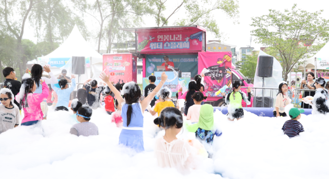 부여서동연꽃축제-워터 스플래시 놀이존 모습. ⓒ 프라임경제