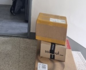 필자가 해외 직구를 통해 신발 박스. ⓒ 프라임경제
