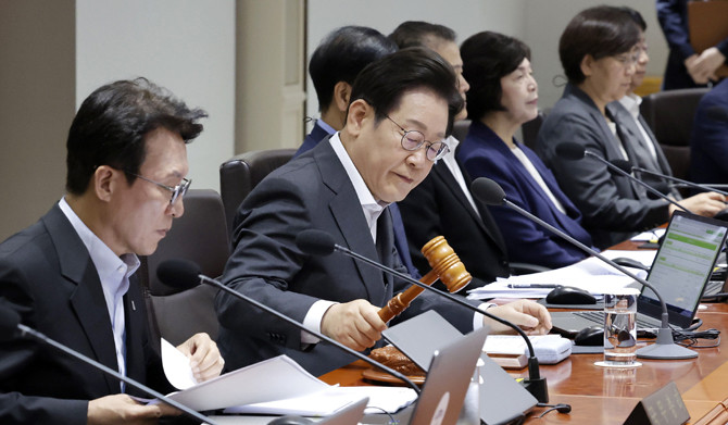 이재명 대통령은 22일 국무회의에서 '게임산업진흥에 관한 법률 시행령 일부개정령안'을 의결했다. ⓒ 연합뉴스