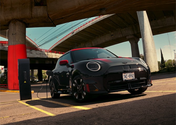 올-일렉트릭 MINI JCW. ⓒ MINI 코리아