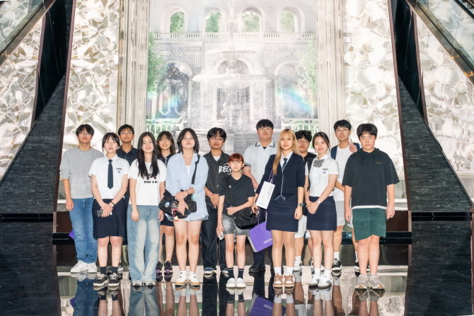 지난 22일 인스파이어는 초록우산 어린이재단과 함께 선발한 초·중·고등학생 장학생을 초청해 '인스파이어 익스피리언스 데이' 행사를 진행했다. © 인스파이어