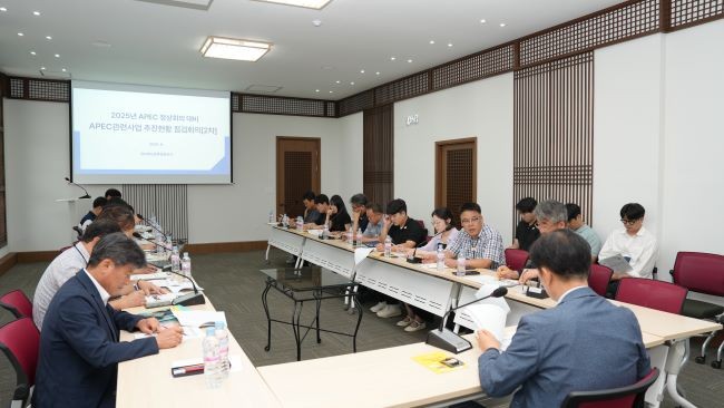 지난 3일 김일곤 경영개발본부장 주재로 실무 부서장과 담당자들이 참석한 가운데 APEC 관련사업에 대한 주요 추진현황과 현안을 집중점검했다. ⓒ 경북문화관광공사