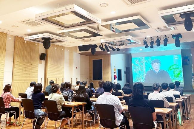 지난 9일 청송문화예술회관 소공연장에서 진행된 찾아가는 성인지 교육 모습. ⓒ 청송군
