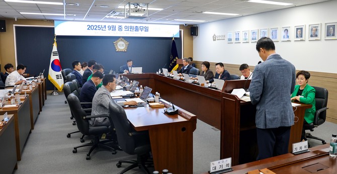 당진시의회 9월 중 의원출무일 모습. ⓒ 의회사무국
