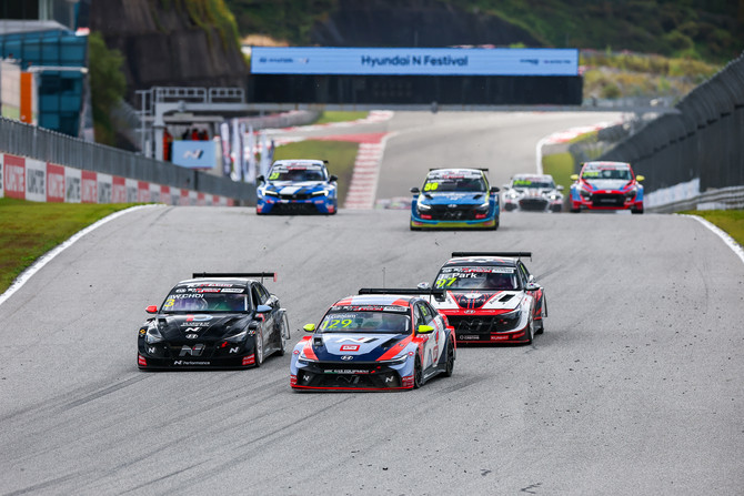 더 뉴 엘란트라 N TCR 경주차. ⓒ 현대자동차