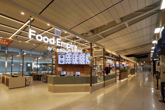 아워홈 푸드엠파이어 인천공항 제1여객터미널 동편점 전경. ⓒ 아워홈