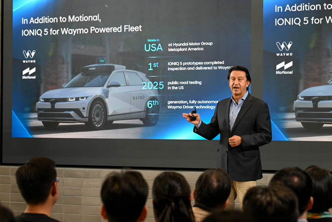 호세 무뇨스 사장이 타운홀 미팅에서 메시지를 전달하는 모습. ⓒ 현대자동차