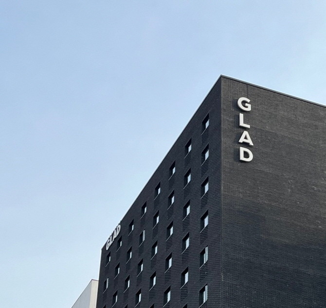 글래드 여의도 외관. Ⓒ DL그룹