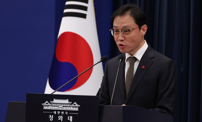 이 수석은 16일 청와대 춘추관 브리핑에서 이재명 대통령의 '2026년 신년기자회견'에 대해 설명했다. ⓒ 연합뉴스