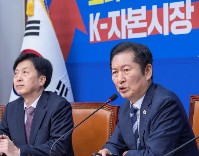 정청래 더불어민주당 정청래 대표. © 연합뉴스