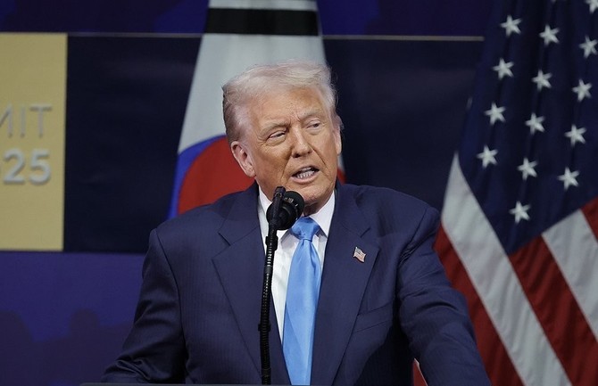 미국 대법원이 국제경제권한법(에 따른 상호관세·펜타닐관세를 위법 판결한 가운데, 도널드 트럼프 행정부가 같은 법을 근거로 한 저가 '소액 소포'에 대한 관세 부과 정책은 그대로 유지하기로 했다. ⓒ 연합뉴스