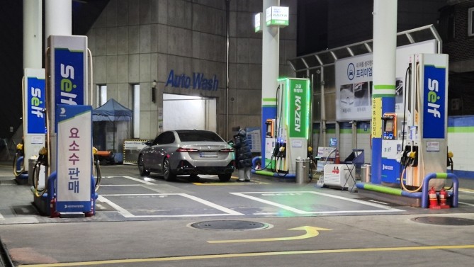 서울에 위치한 한 주유소 모습. = 조택영 기자