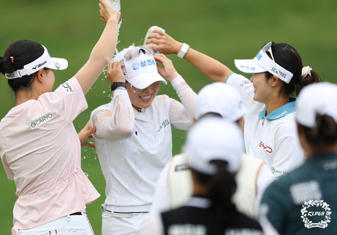 고지우가 '하이원리조트 여자오픈 2026'에서 시즌 첫 승을 달성했다. ⓒ KLPGA