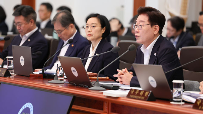 이재명 대통령은 31일 주재한 국무회의에서 부동산 문제와 인공지능에 대해 언급했다. ⓒ 청와대