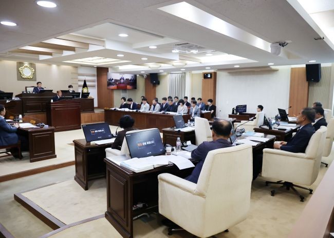영양군의회는 10일 제314회 임시회 제4차 본회의를 끝으로 14일간의 임시회 일정을 마무리했다. ⓒ 영양군의회