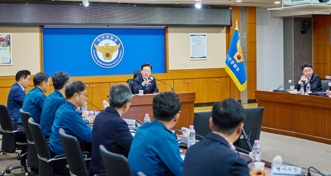 이 대통령은 인천 흉기 난동 사건에 인천경찰청을 방문했다. ⓒ 청와대