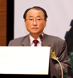 김경동 예탁결제원 사장. 김 사장은 축적된 업무경험과 네트워크를 바탕으로 보다 많은 금융기관들이 대차&middot;Repo 등 증권파이낸싱 업무에서 높은 성과와 수익을 창출하도록 노력하겠다고 밝혔다. ⓒ 한국예탁결제원