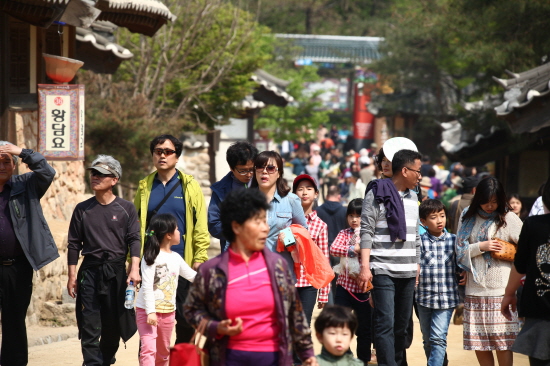 문경전통찻사발축제는 매년 수 많은 관람객들이 찾으면서 한국을 대표하는 축제로 자리매김하고 있다. &copy; 프라임경제DB