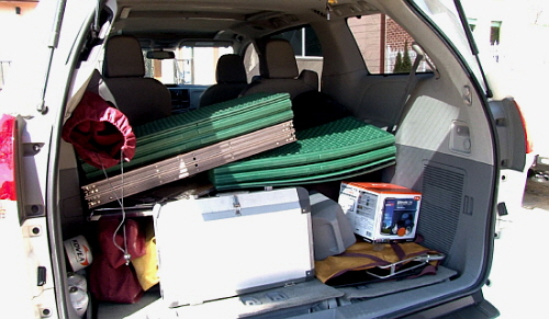  시에나는 오토캠핑에 필요한 △텐트 △테이블 △침낭 △가스랜턴 등과 개인장비까지 포함해 약 100kg 정도 무게도 문제없이 실을 수 있는 뛰어난 적재 공간을 갖췄다. 특히 시트별로 독립적용도 가능하고, 버튼하나로 시트 접힘 및 원상복귀 등의 기능이 자동으로 작동 가능하다. ⓒ 프라임경제