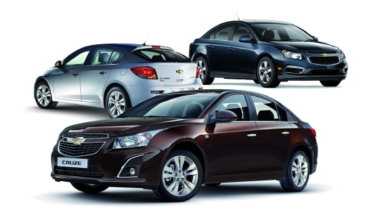  뛰어난 안전성, 다이내믹한 주행성능, 역동적인 스타일의 디자인으로 고객을 사로잡고 있는 쉐보레 크루즈가  글로벌 시장에서 300만대 판매를 돌파했다. Ⓒ 한국GM