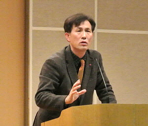 정길호 OCAP 회장은  소통&middot;공감&middot;새로운 도약을 3대 키워드로 제시하며 기업 소비자업무 표준으로서의 위상을 확립키로 했다. ⓒ OCAP